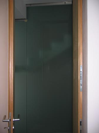 Foto 9 zu: EAB. Neubau von drei Einfamilienhäusern - Baugruppe im KfW 60-Standard, Berlin-Steglitz/Zehlendorf, 2003-2005, Architekt: Jo Sollich 
 Foto: Jo Sollich