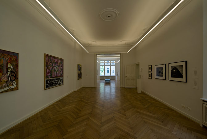 Foto 6 zu: MAR. Umstrukturierung eines Gründerzeithauses - Um- und Ausbau zweier Hofetagen zu einer Salonetage mit Gästeappartement, Büroräumen und Wohnungen, Gestaltung des Eingangsbereichs, Hofgestaltung, Berlin-Charlottenburg, 2011-2012, Architekt: Jo Sollich