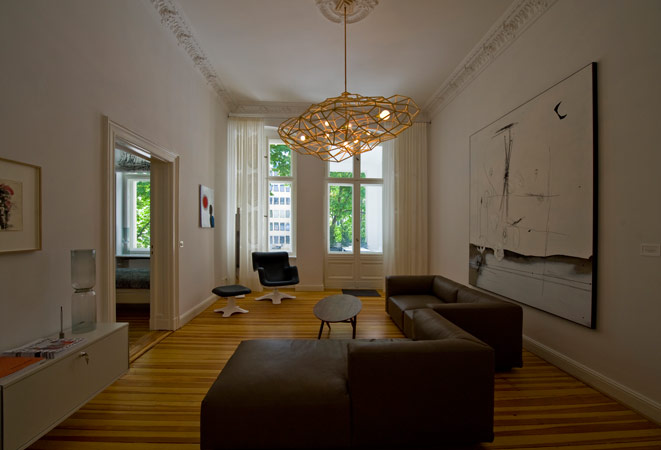 Foto 15 zu: MAR. Umstrukturierung eines Gründerzeithauses - Um- und Ausbau zweier Hofetagen zu einer Salonetage mit Gästeappartement, Büroräumen und Wohnungen, Gestaltung des Eingangsbereichs, Hofgestaltung, Berlin-Charlottenburg, 2011-2012, Architekt: Jo Sollich