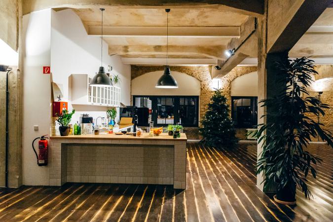 Bild 16 zu: Postbahnhof am Ostbahnhof Berlin, 2013-2014, Architekt: Jo Sollich 
 Foto: Post blogspot